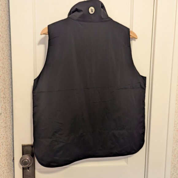 Vuori, Canyon Insulated Vest, NWT, Size M - Picture 5 of 5